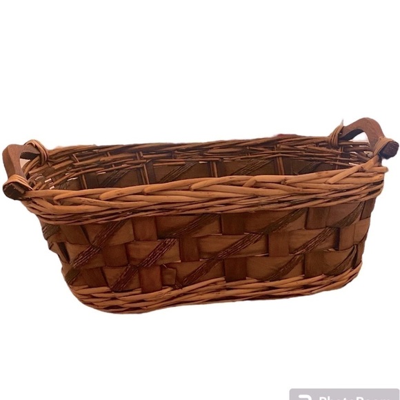 None Other - HANDWOVEN WICKER OBLONG CIRCULAR BASKET WITH HANDLES